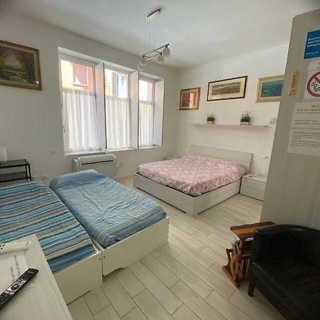 Appartamento House Apartment Tabe Centro 볼로냐 외부 사진
