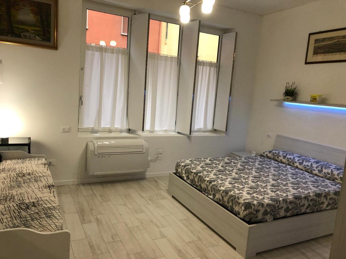 Appartamento House Apartment Tabe Centro 볼로냐 외부 사진